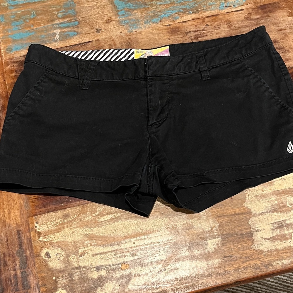 Volcom Women's Classic Black Cargo Shorts